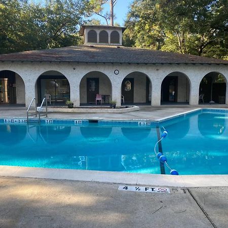 #111 Elaborate Condo Ideal Location 2Brm/2 Parking Île de Hilton-Head Extérieur photo