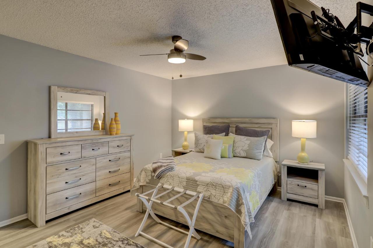 #111 Elaborate Condo Ideal Location 2Brm/2 Parking Île de Hilton-Head Extérieur photo
