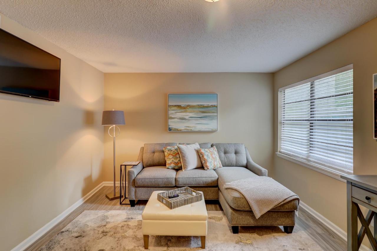 #111 Elaborate Condo Ideal Location 2Brm/2 Parking Île de Hilton-Head Extérieur photo